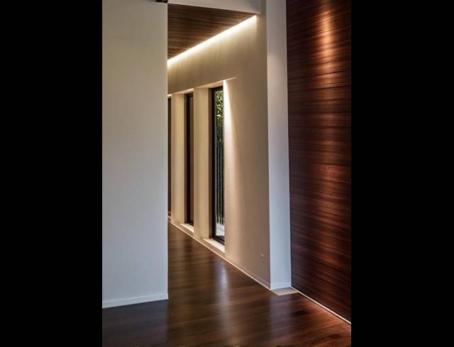 5 BEDROOM HOUSE FOR SALE IN MIDSTREAM ESTATE